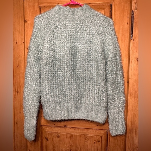 SO Sweater Soft & Fuzzy Gorgeous Light Green Sz Lg Academia Preppy - Picture 9 of 9